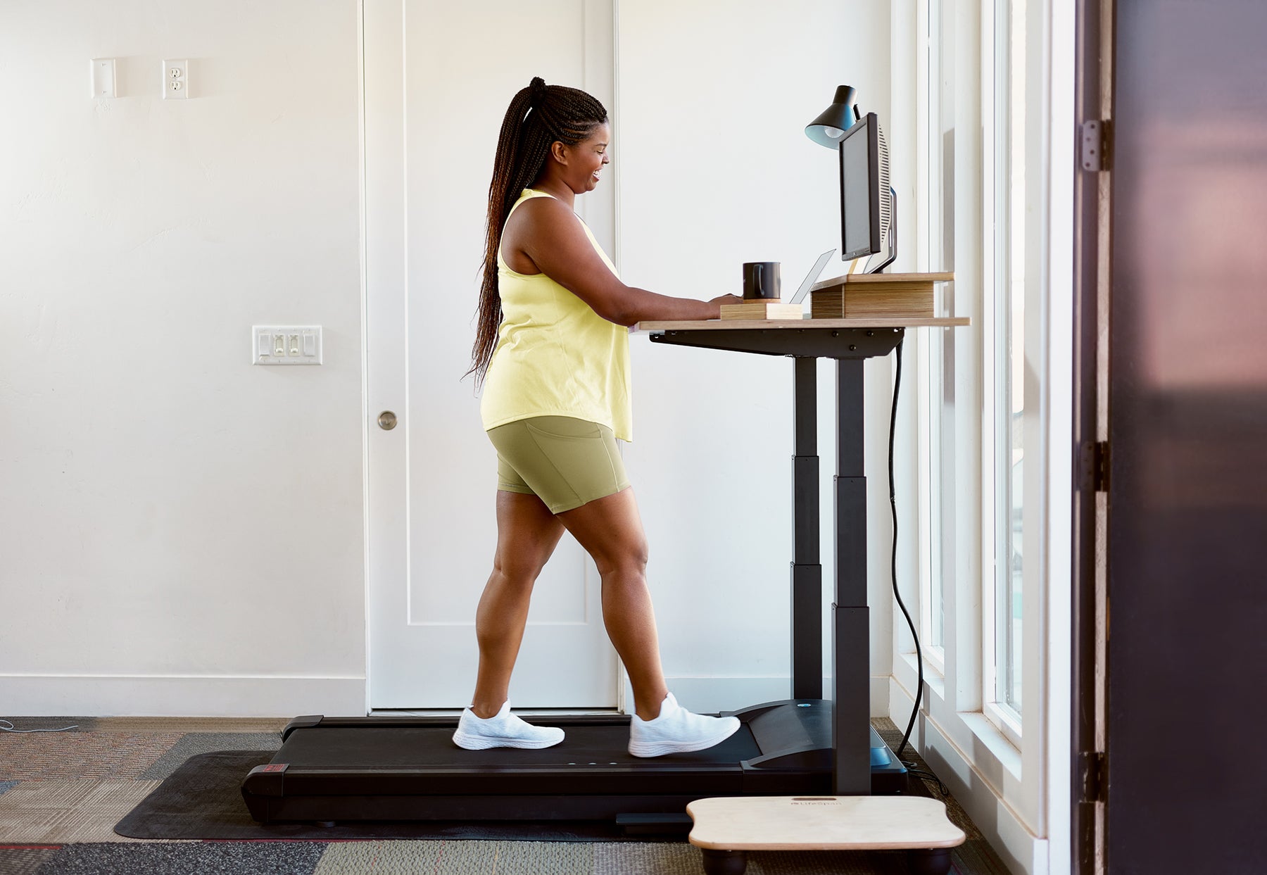 LifeSpan Business Omni Desk Blog - How to Stay Physically and Mentally Fit